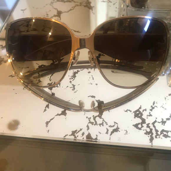Dior Sunglasses - Picture 3 of 4